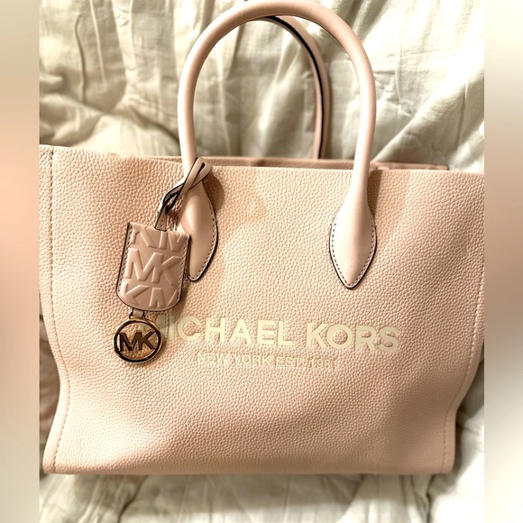 Michael Kors Handbags - Michael Kors Mirella Medium Pebbled Leather Tote Bag in blush pink.